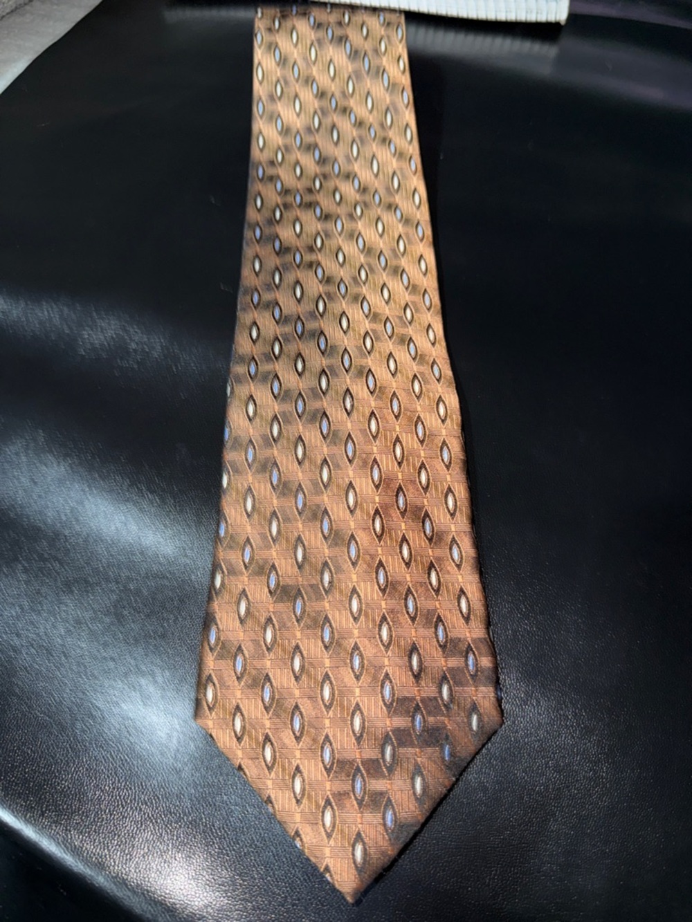 Guy Laroche Brown Geometric Silk Tie